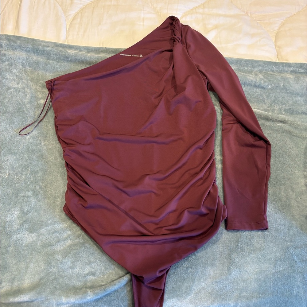 One-Shoulder Burgundy Bodysuit